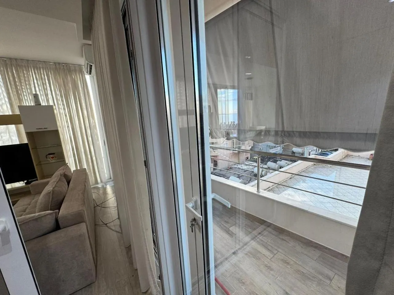 Aura Seaview Beachfront Durrës